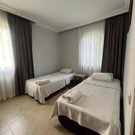 Hotell Club Palm Garden Keskin 3*