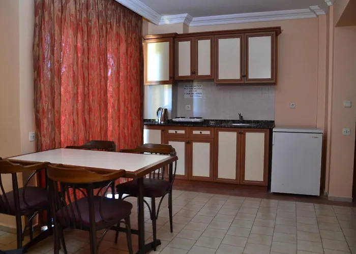 Club Palm Garden Keskin Otel 3*